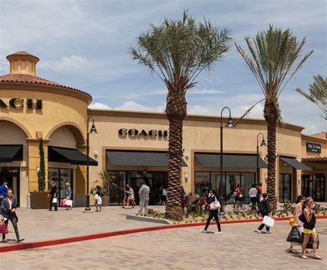 gucci outlet desert hills premium outlets cabazon ca|desert hills outlet stores.